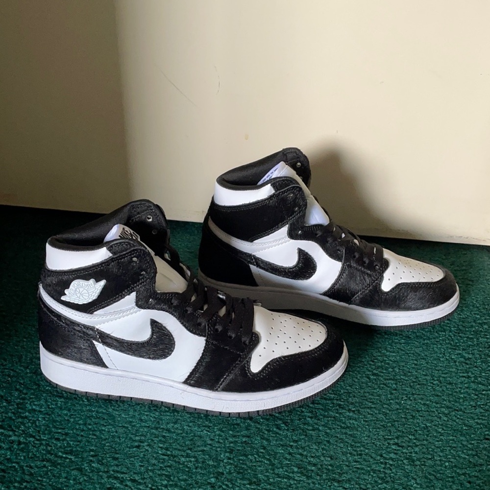 Women’s Air Jordan 1 Retro High OG ‘Twist’